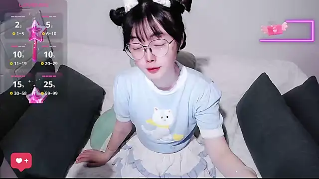 baby-yaya20 网络视讯表演