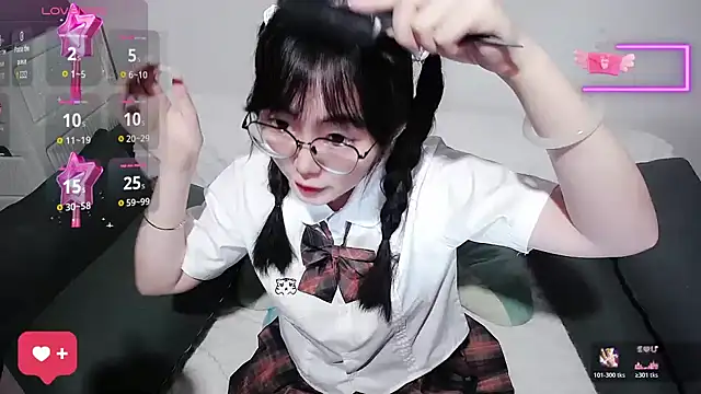 baby-yaya20 在線直播表演