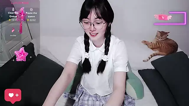 baby-yaya20's Webcam Show