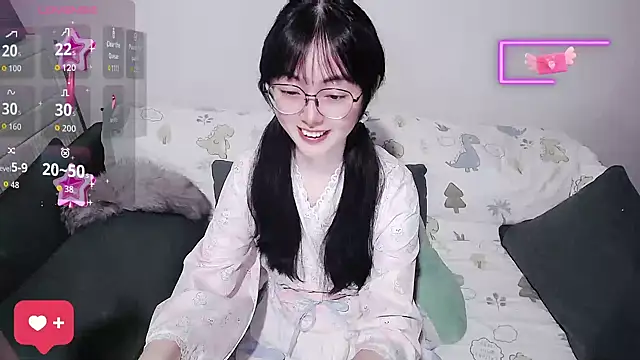 baby-yaya20's Webcam Show