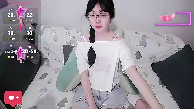 baby-yaya20 网络视讯表演