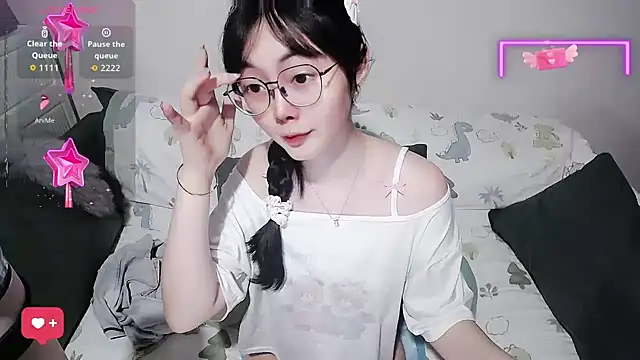 baby-yaya20's Webcam Show