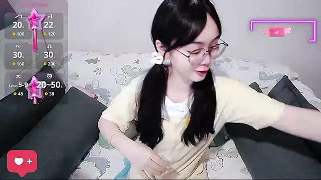 baby-yaya20 Webcam show