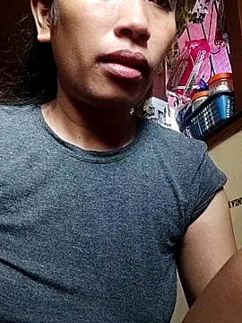 צ'אט XXX בשידור חי של Sweet_Asian25