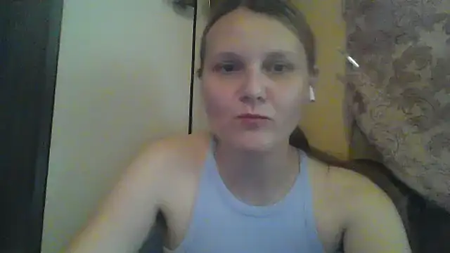Elvanii's Live Chat Room