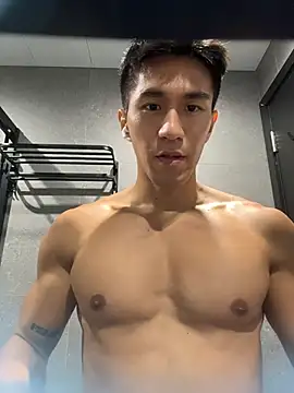 gooodboiii Webcam Show
