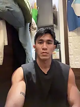 gooodboiii Show in webcam