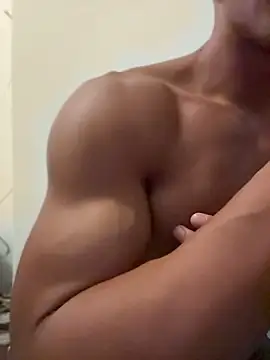 gooodboiii Webcam Show