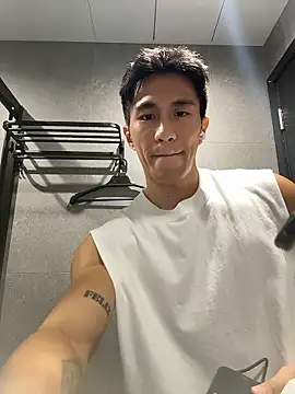 gooodboiii webcam show