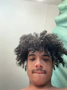 Mrlaythedickdown Webcam Show