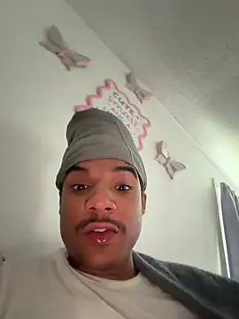 Mrlaythedickdown Webcam show