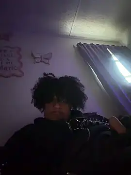 Mrlaythedickdown Show in webcam