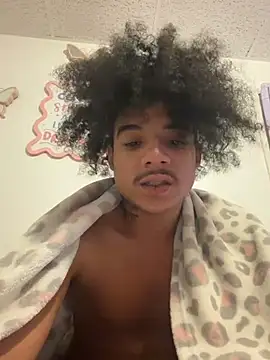 Mrlaythedickdown – webcam-show