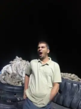 הופעת וובקאם של samundarwala1