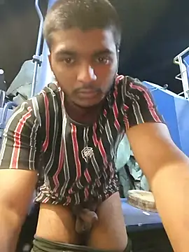samundarwala1's Live XXX Chat