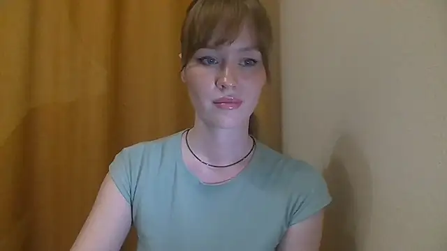 Faryana: вебкам-шоу