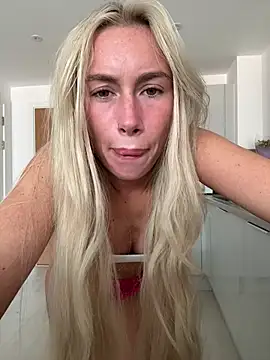 SexySaraxxoo Webcamshow