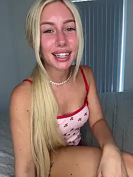 SexySaraxxoo Webcamshow