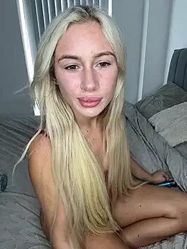 SexySaraxxoon Webbikameraesitys