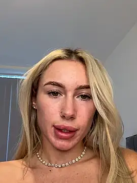 SexySaraxxoon Webbikameraesitys
