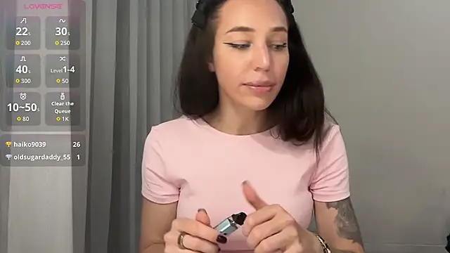 Neyrinn 라이브 XXX 채팅