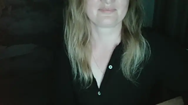 Zaliraa Chat XXX live