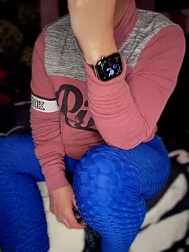 Milfshortcakes webkamerás műsora