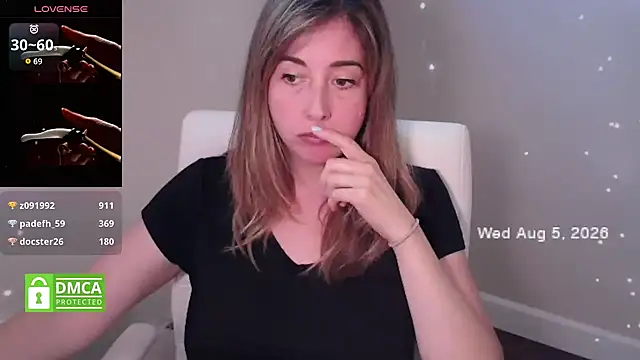 SuggestiveBehavior's Webcam Show