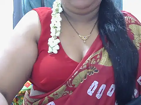 Nisha-telugun Live XXX chat