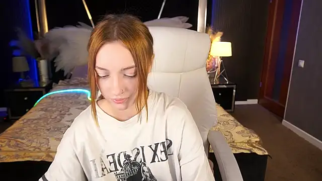 LizzaMoonn 웹캠 쇼