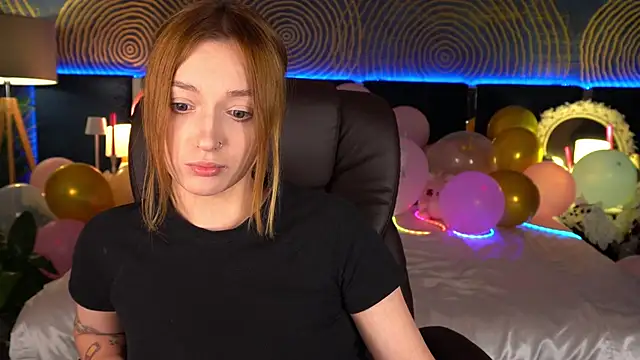 Chat XXX ao vivo de LizzaMoonn