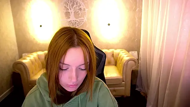 LizzaMoonn élő XXX-chatje