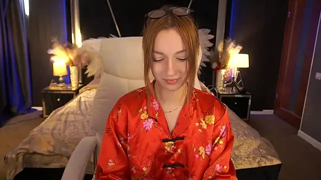 LizzaMoonn live XXX chat