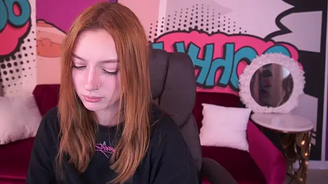 LizzaMoonn XXX чат на живо