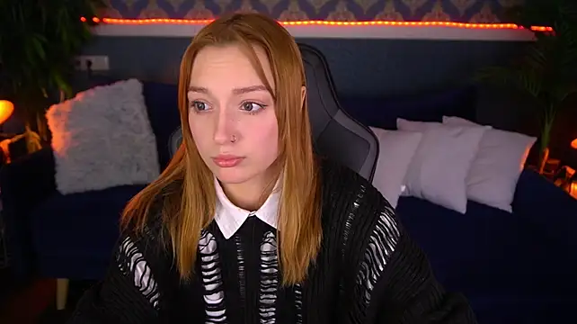 Živý XXX chat LizzaMoonn