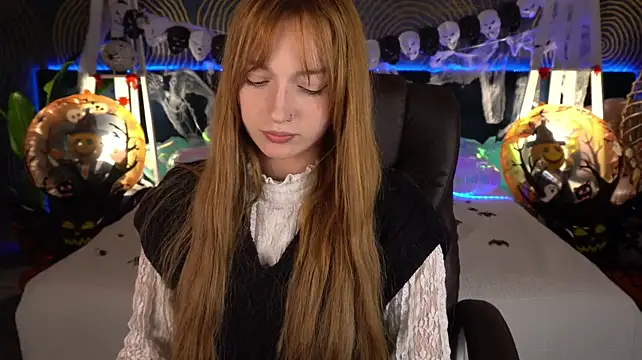LizzaMoonn 现场XXX聊天