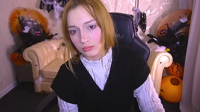 عرض كام LizzaMoonn