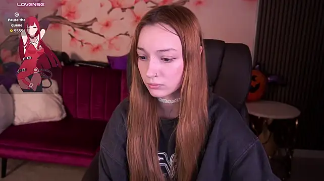 Živý XXX chat LizzaMoonn