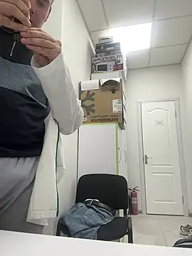 Zdor90 Show in webcam