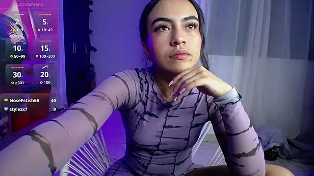 Leslie_Bussh_'s Live XXX Chat