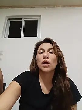 ห้องแชทสดของ vanessa-titisM