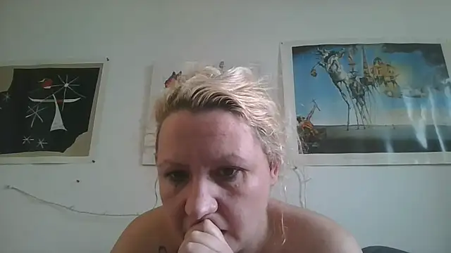 Bakala93Du34000 Webcam Show