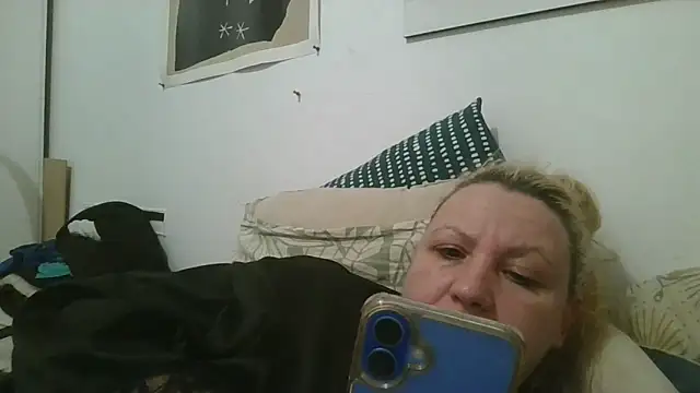 Bakala93Du34000 Webcam-Show