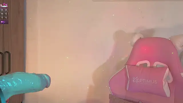 Živá chatovací místnost ashlynnlowe_