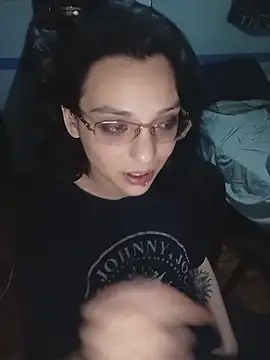 Chat +18 de MissBunny- ao vivo