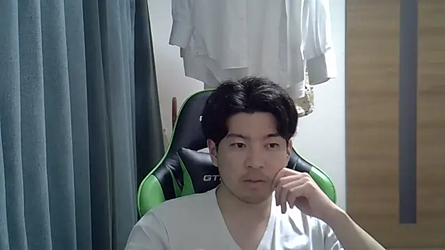 aokunvvv webcam show