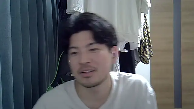 aokunvvvのウェブカメラショー