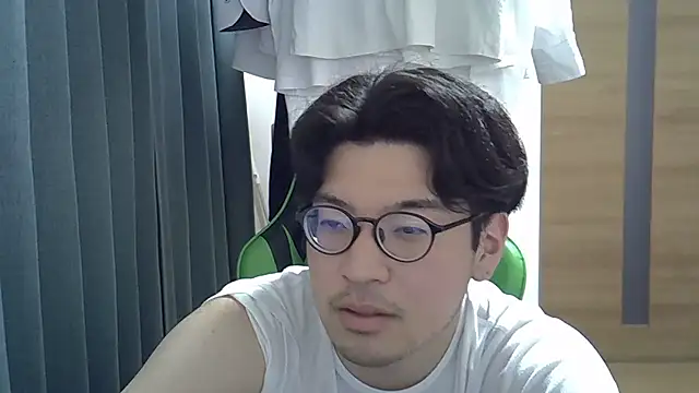 عرض كام aokunvvv