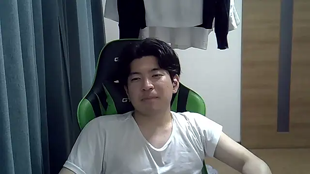 aokunvvv Show Webcam
