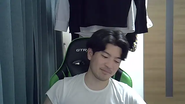 aokunvvv Show Webcam